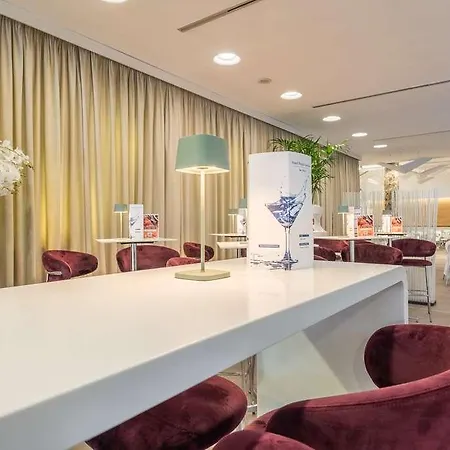 Western Premier Royal Santina Hotel 4*