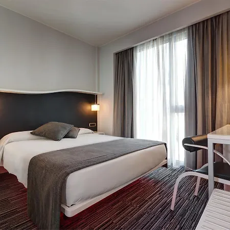 Hotel Western Premier Royal Santina 4*