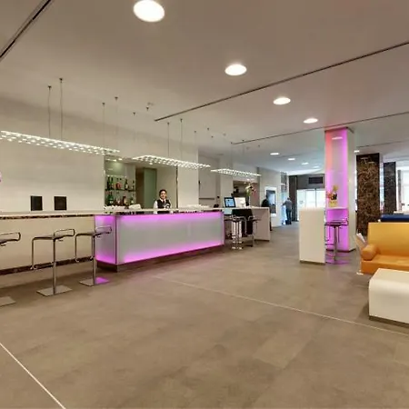 Western Premier Royal Santina 4*