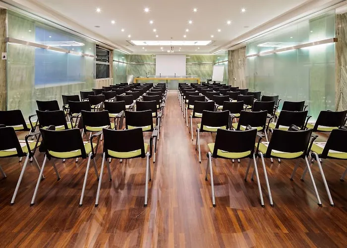 Western Premier Royal Santina