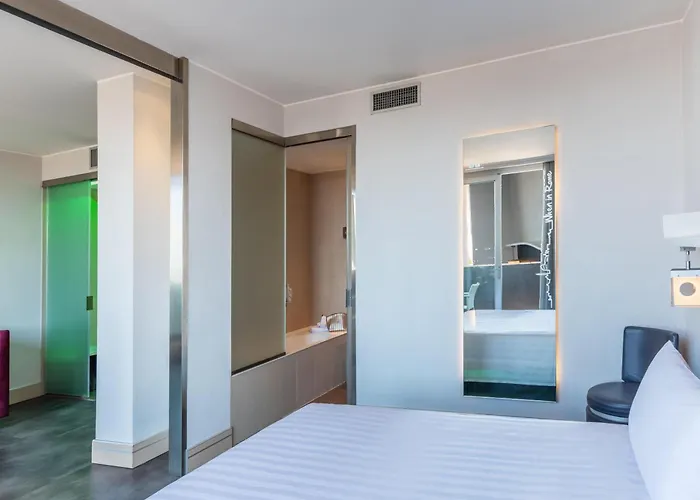 Otel Western Premier Royal Santina