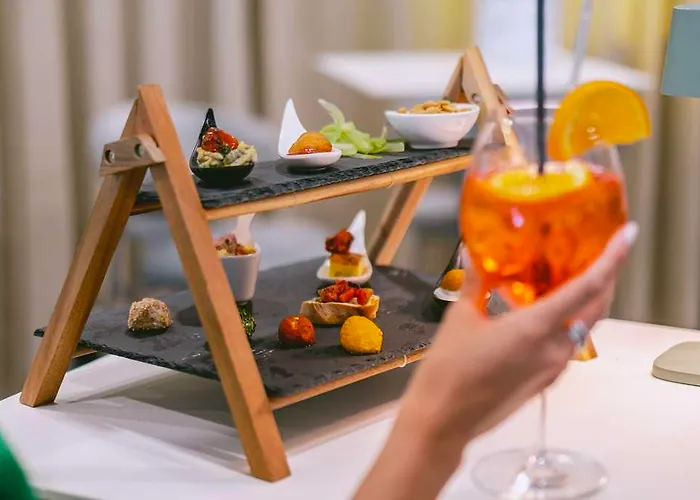 Western Premier Royal Santina Roma