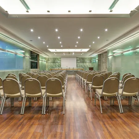 베스트 웨스턴 프리미어 로얄 산티나 호텔